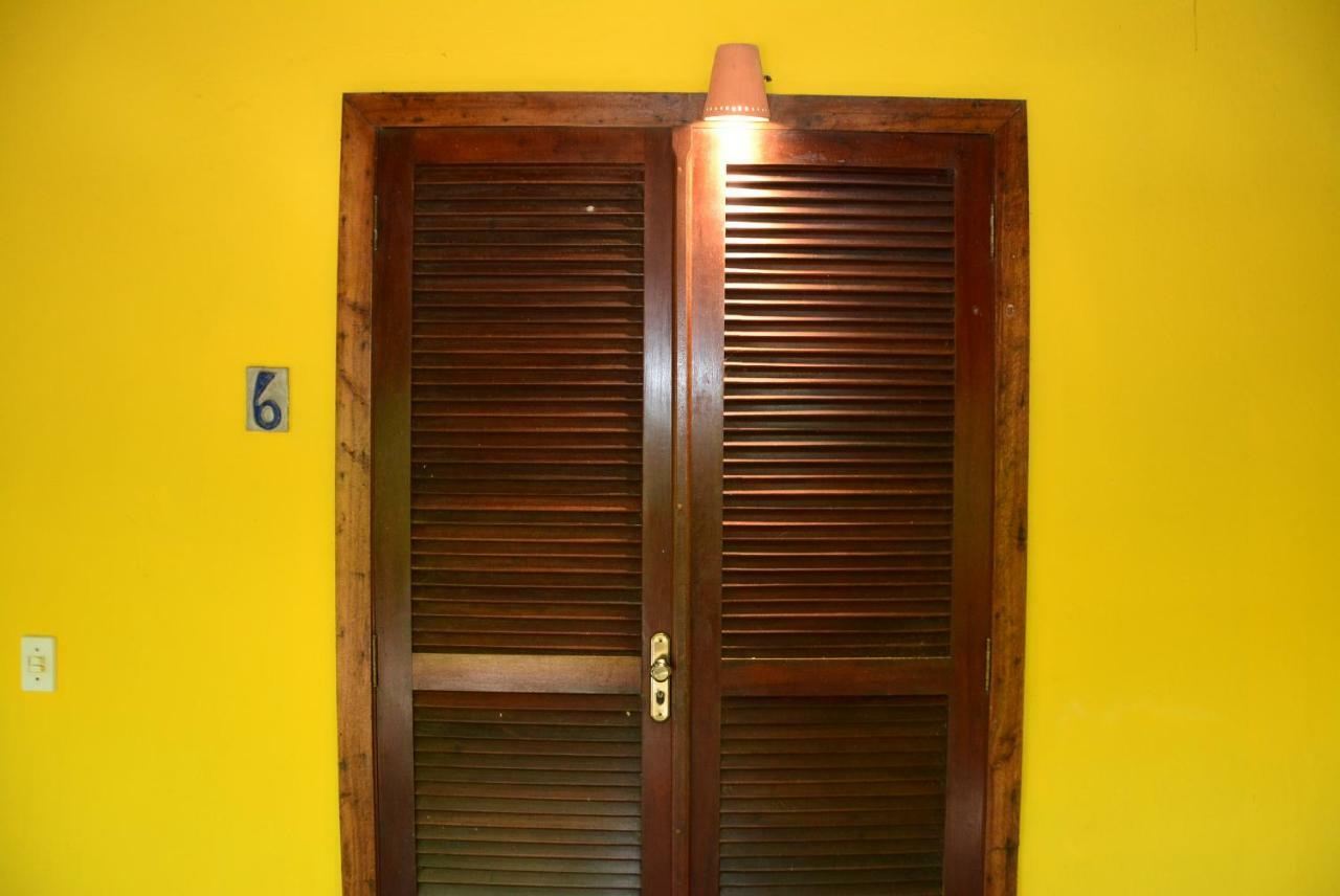 Hostel Vila Bonete Ilhabela Esterno foto